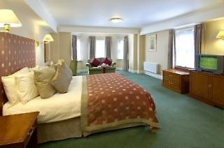 Hotel Premier Inn Bournemouth West Cliff - Bild 1