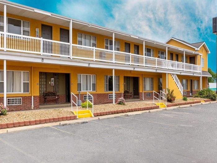 Hotel Days Inn by Wyndham Chillicothe - Bild 1