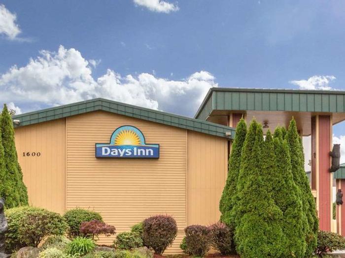 Days Inn by Wyndham Black Bear - Bild 1