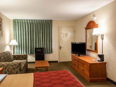 Hotel Economy Inn & Suites - Bild 3