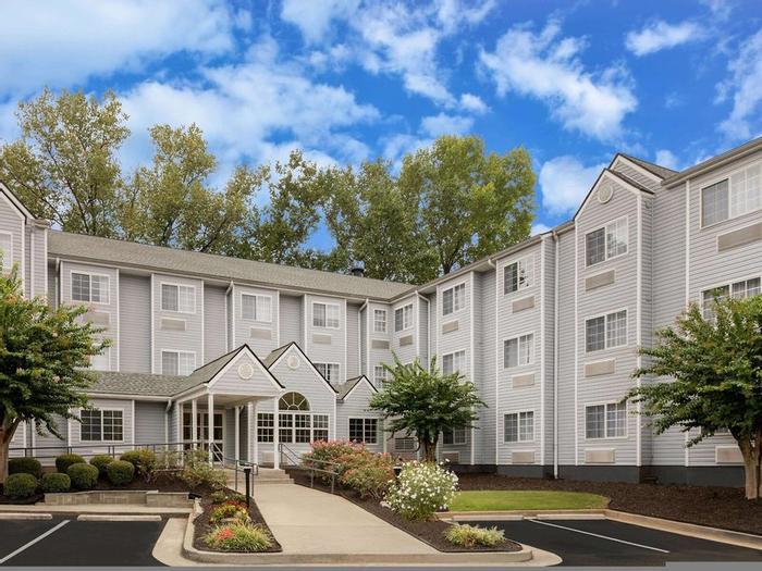 Hotel Microtel Inn & Suites by Wyndham Atlanta/Buckhead Area - Bild 1