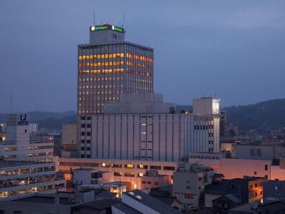 Hotel Ana Holiday Inn Kanazawa Sky - Bild 3