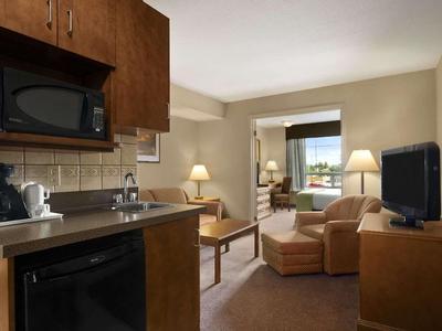 Hotel Super 8 by Wyndham Fort St. John BC - Bild 2