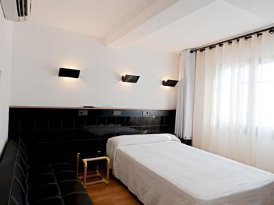 Hotel Hostal Athenas Sant Adria de Besos - Bild 4