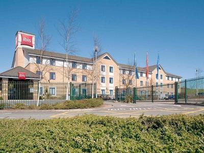 ibis Cardiff Gate - International Business Park Hotel - Bild 2