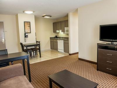 Hotel Comfort Inn & Suites - Bild 3