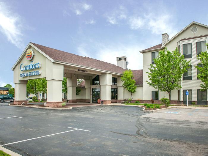 Hotel Comfort Inn & Suites - Bild 1