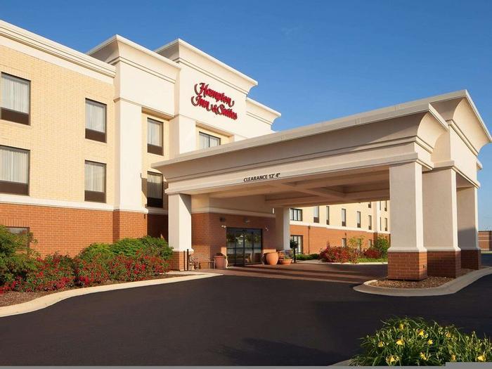 Hotel Hampton Inn & Suites Chicago/St. Charles - Bild 1