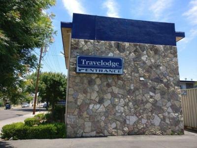 Hotel Travelodge by Wyndham Fresno Yosemite Area - Bild 2