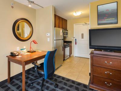 Hotel TownePlace Suites Houston North/Shenandoah - Bild 5