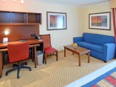 Hotel TownePlace Suites Houston North/Shenandoah - Bild 4