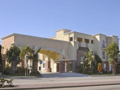 Hotel Super 8 by Wyndham Torrance LAX Airport Area - Bild 3