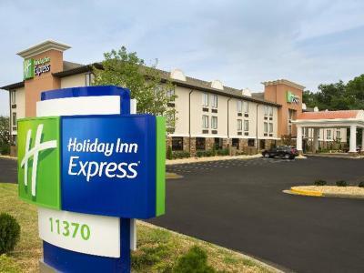Hotel Holiday Inn Express - Waldorf - Bild 2