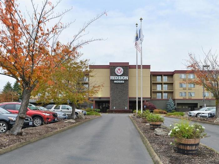 Hotel Holiday Inn Salem - Bild 1