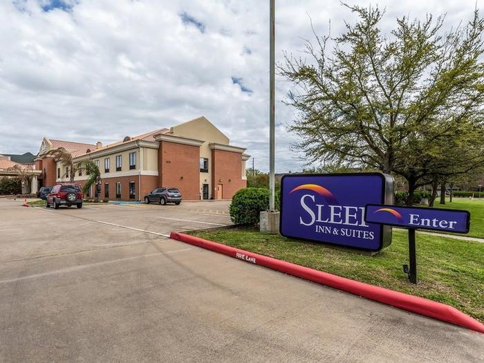 Hotel Sleep Inn & Suites Stafford - Sugarland - Bild 1