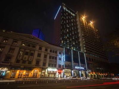 Hotel Liberty Central Saigon Riverside - Bild 2