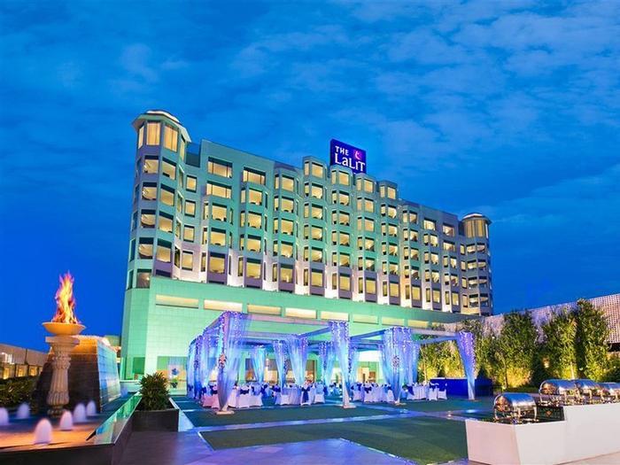 Hotel The Lalit Jaipur - Bild 1