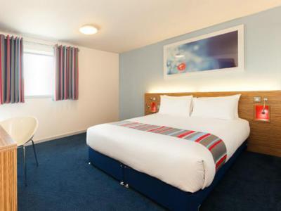 Hotel Travelodge Manchester Upper Brook Street - Bild 3