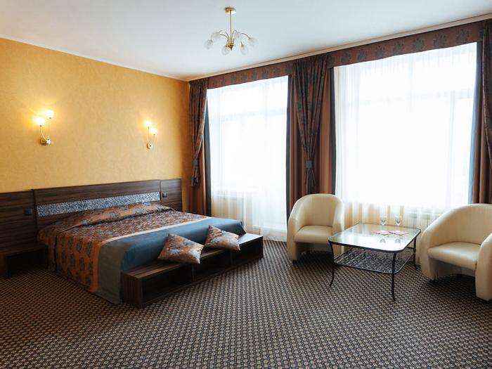 Hotel Avrora Omsk - Bild 1