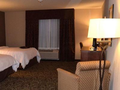 Hotel Hampton Inn & Suites New Hartford - Bild 2