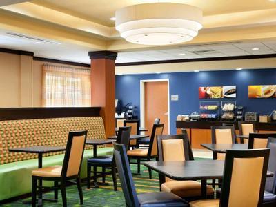 Hotel Fairfield Inn & Suites Marietta - Bild 5