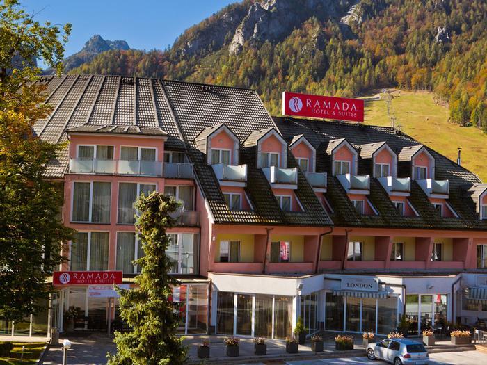 Ramada Hotel & Suites by Wyndham Kranjska Gora - Bild 1