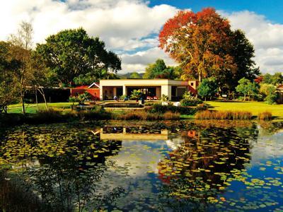 Hotel Lily Pond Country Lodge - Bild 2