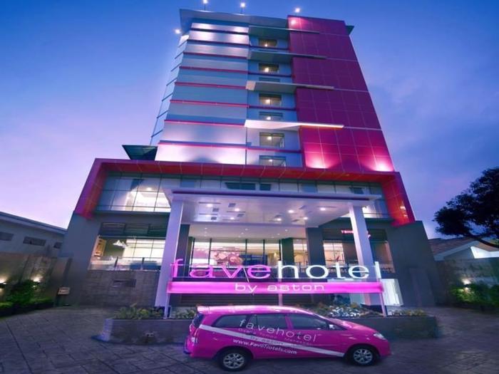 favehotel Pantai Losari Makassar - Bild 1