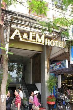 A & Em 150 Le Thanh Ton Hotel - Bild 1