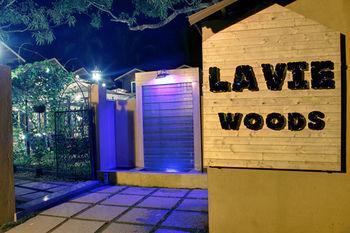 Hotel La Vie Woods - Bild 3