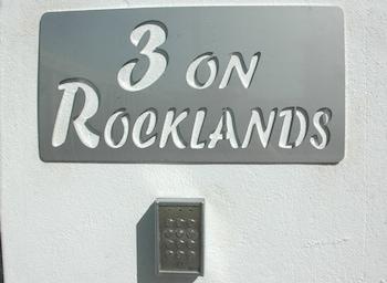 Hotel 3 On Rocklands Accommodation - Bild 5