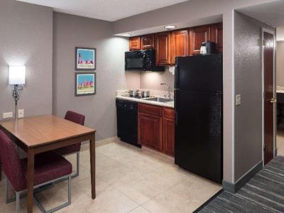 Hotel Hampton Inn & Suites Chicago North Shore/Skokie - Bild 4