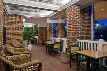 Hotel Country Inn & Suites by Radisson, Williamsburg Historic Area, VA - Bild 4