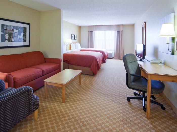 Hotel Country Inn & Suites by Radisson, Pella, IA - Bild 1