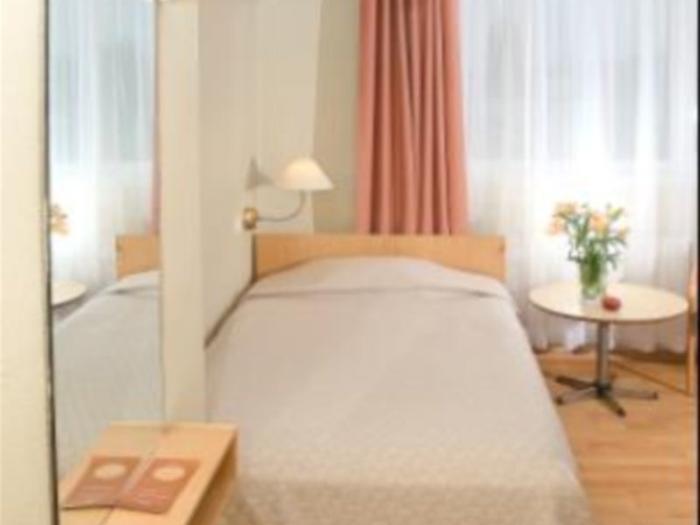 Hotel Tatari 53 - Bild 1