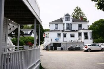 Hotel Come From Away Inn B&B - Bild 3