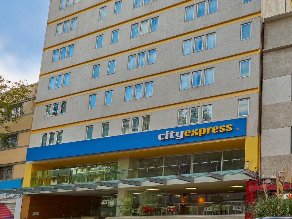 Hotel City Express Ciudad de Mexico Alameda - Bild 1