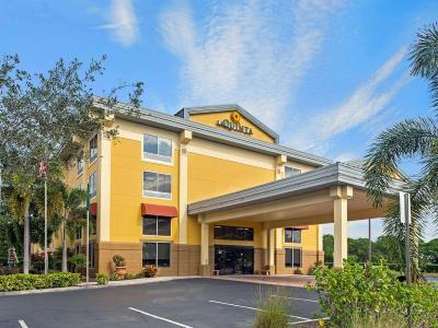 Hotel Comfort Inn & Suites Sarasota I75 - Bild 2