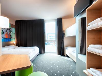 B&B HOTEL Stuttgart-Neckarhafen - Bild 3